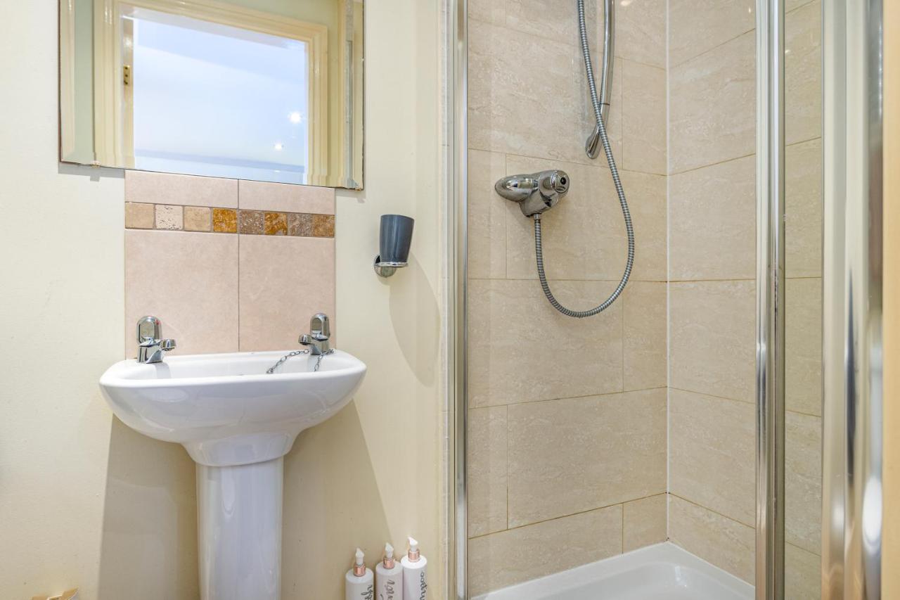 City Centre Charming 2 Bed Lovely Apartment-Snugstaff リンカーン エクステリア 写真