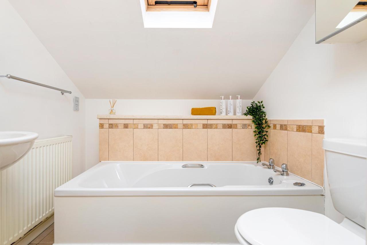 City Centre Charming 2 Bed Lovely Apartment-Snugstaff リンカーン エクステリア 写真